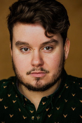 Alex Desmarais as Léo / Gros-Coco