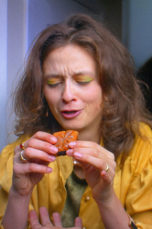 Clara Cesalli as Makrouta