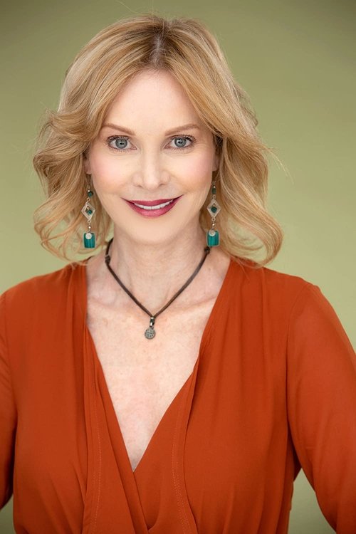 Avis Wrentmore as Natalie