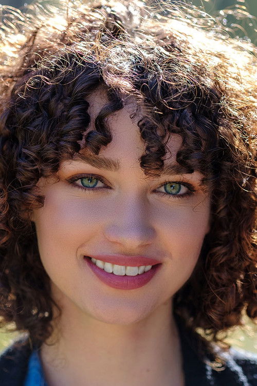 Evangeline Edwards as Elisa