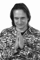 Steve Bonino as Batshit