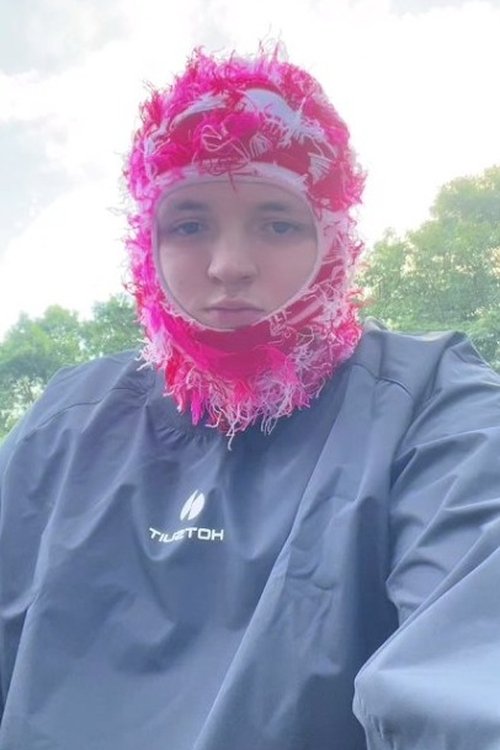 Dylan Mars Loff as Dylan