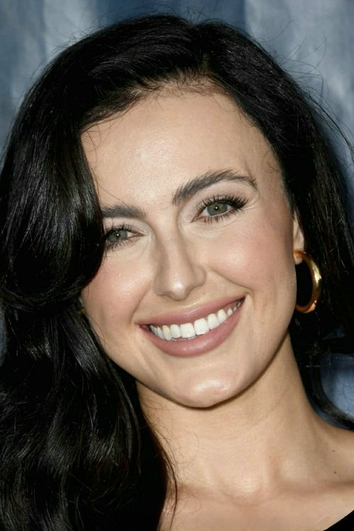 Makena Taylor as Lola Rose