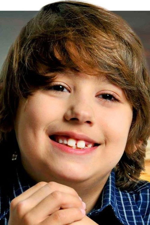 Pedro Motta Popoff as Pedro criança