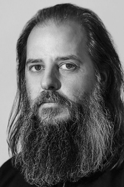 Joël Vaudreuil as Amateur de bâtonnets/Fumeur/Adolescent qui veut des bongos (voice)