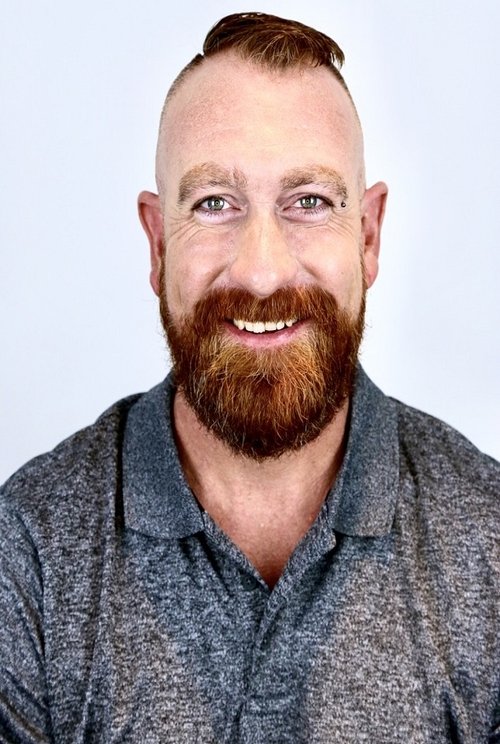 Daniel Reader as Barry