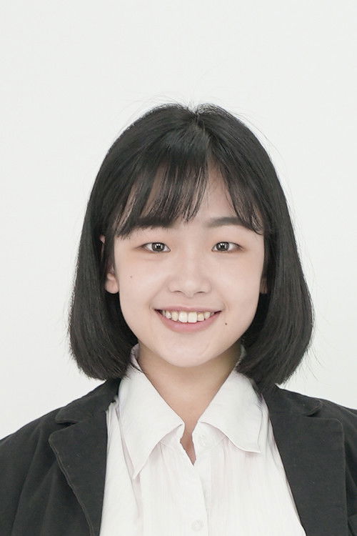 Queeny Lin as Wang's Daughter