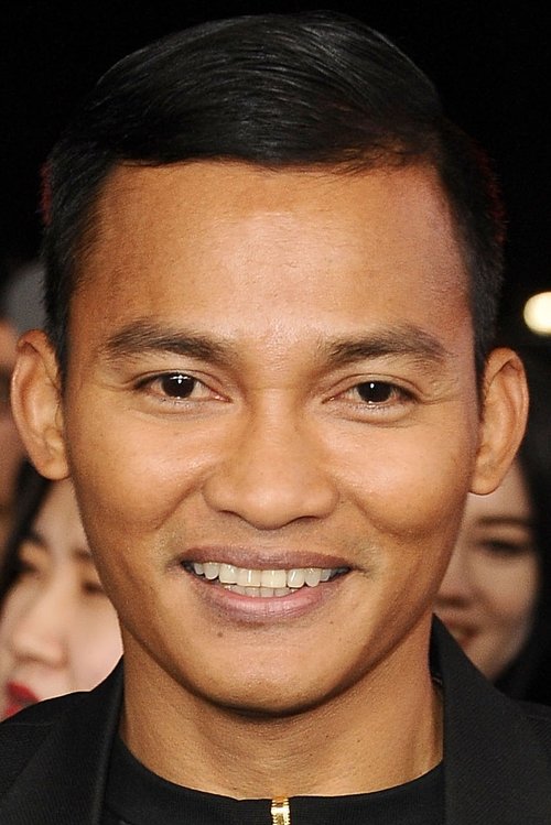 Tony Jaa as Ting
