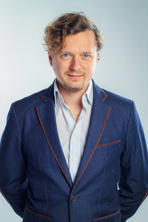 Sergiy Pudich as Husband