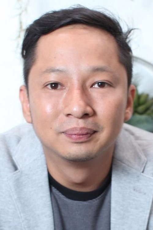 Ringgo Agus Rahman as 