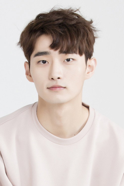 Shin Kang-Woo as Shin Jae-kwon