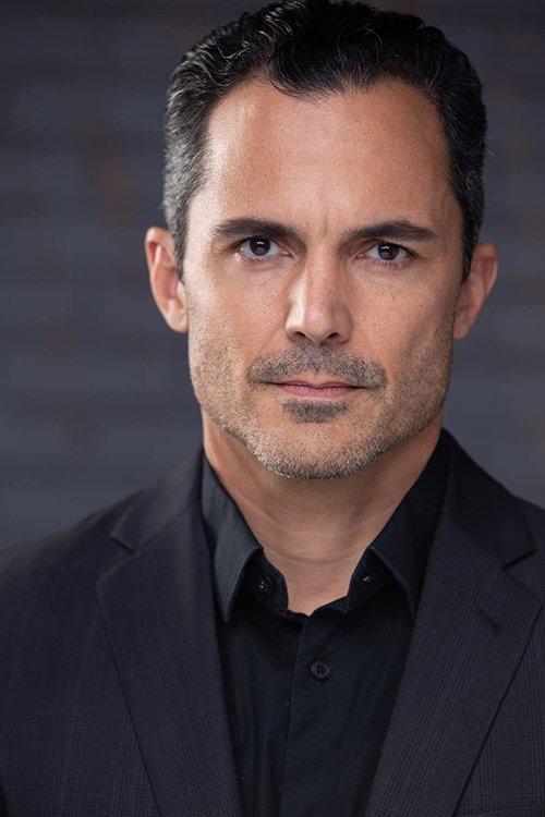 Manuel Rafael Lozano as Larry