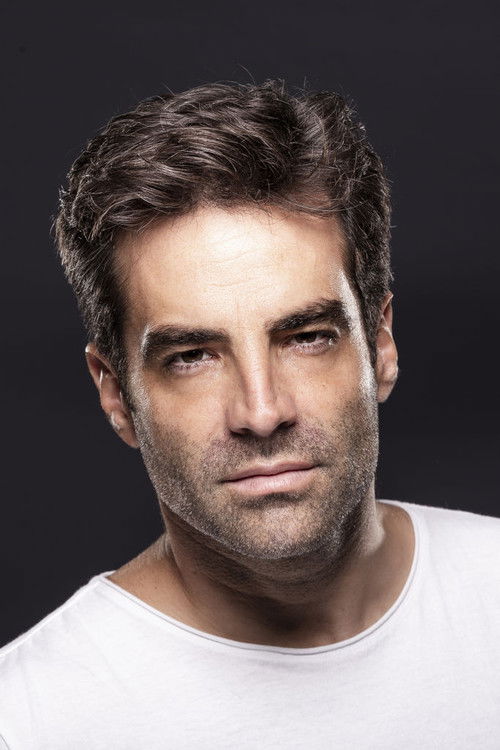 Fernando del Corral as Carlos