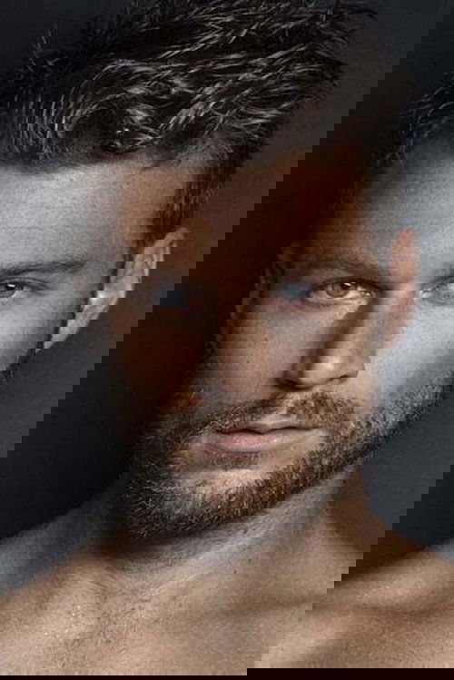 Mike Mains as Sam Hicks