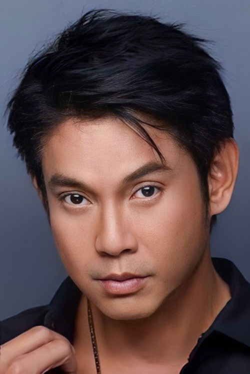 Kwantuch Na Takuatoong as Tan