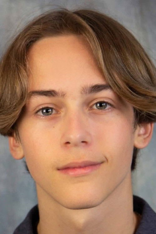 Jean-Félix Bégin as Quentin