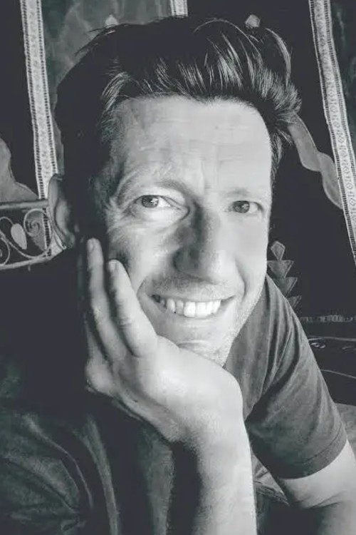 William Ivory as DS Devlin