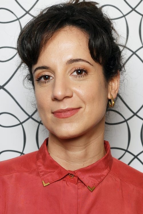 Amanda Lyra as Soraia