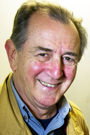 Lorenzo Quinteros as 