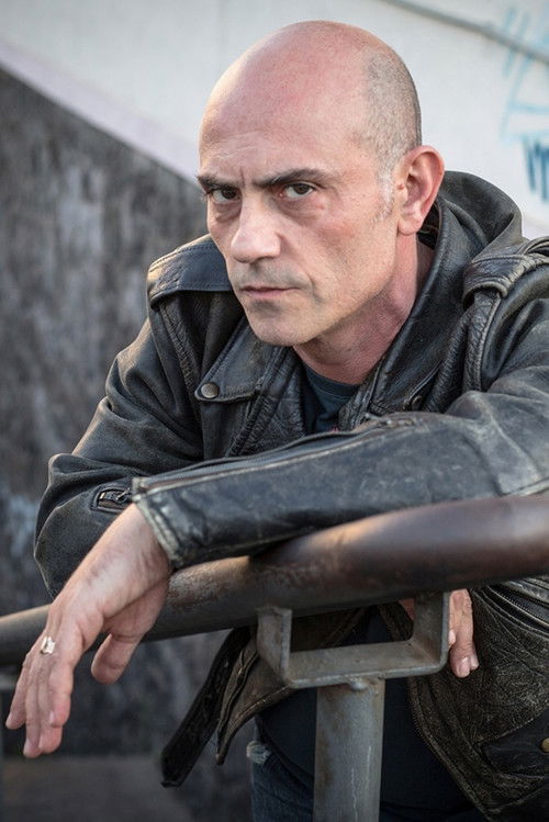 Gabriele Guerra as Cesare Mazza