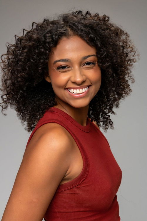 Maria Clara Quilez as Anteliza