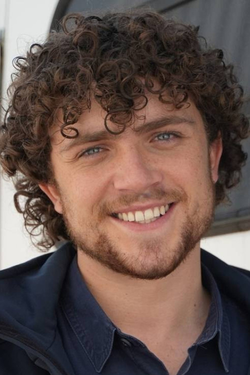 Carlos Muller as Donk