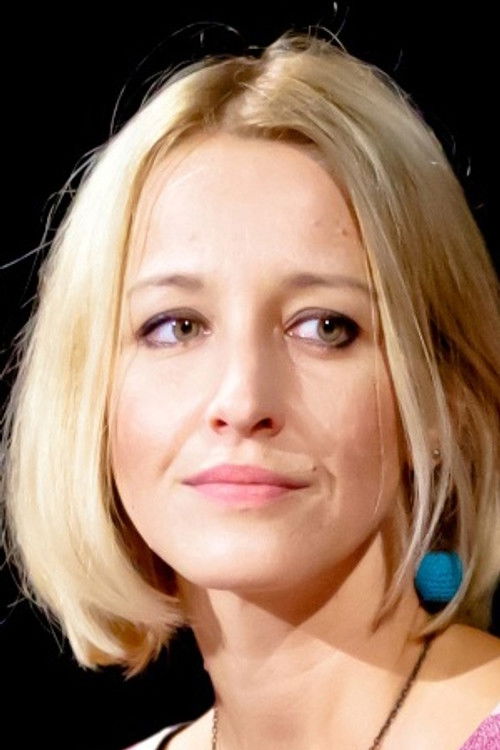 Bakonyi Csilla as Miep Gies