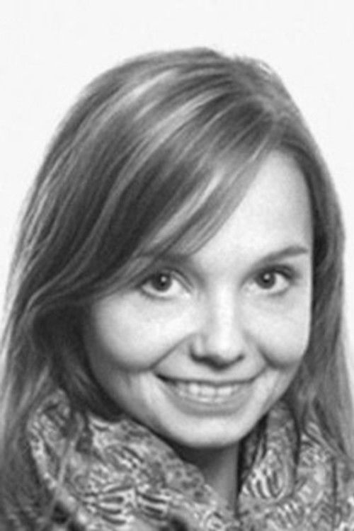 Maria Prorvich as Pas d'action