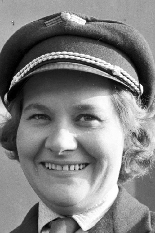 Helena Dąbrowska as Urszula's Mother