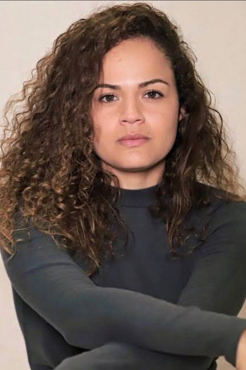 Jessica Lígia as Joana