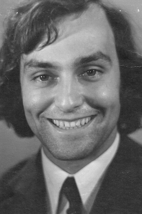 Viktor Demertash as Fransua