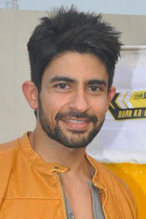 Hussain Kuwajerwala as Shree