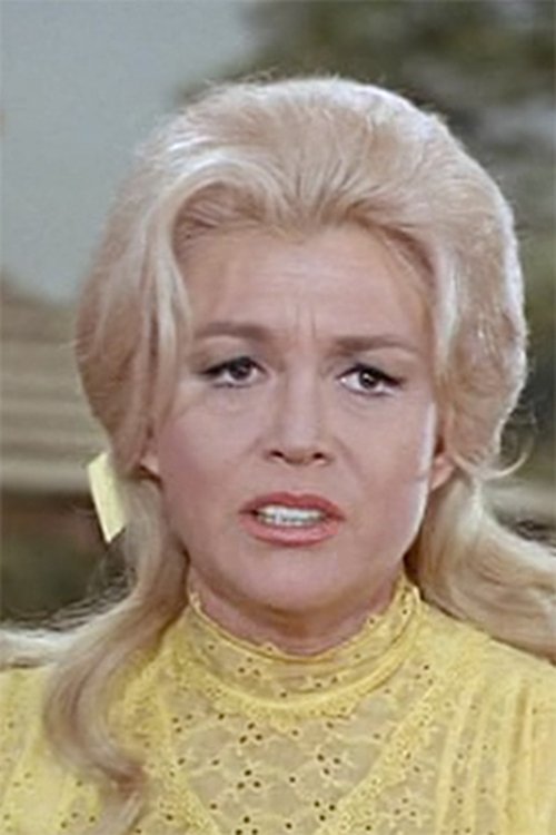 Caroline Richter as Clemens