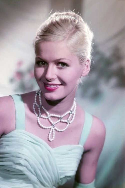 Gudula Blau as Gerti