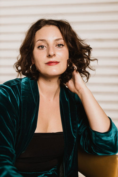 Laura-lee Mostert as Driena Matthee