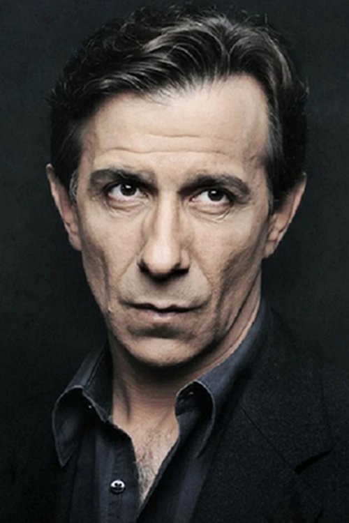Jordi Boixaderas as Xavier
