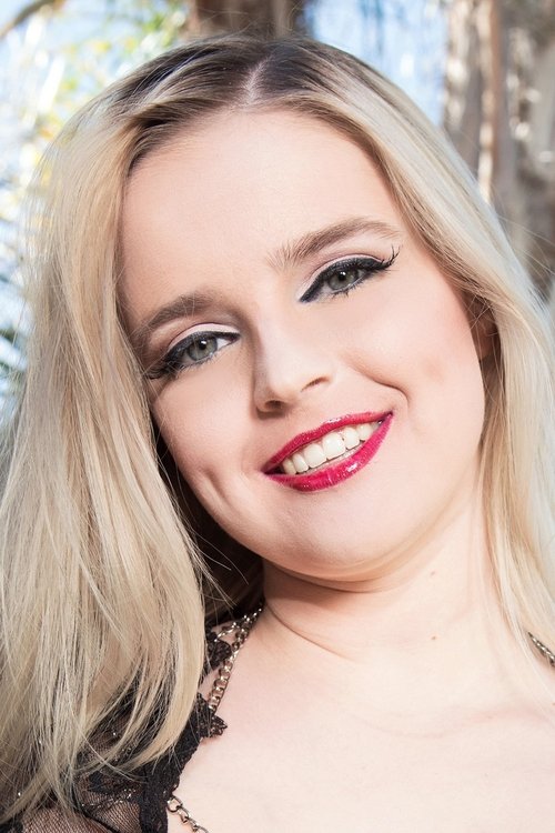 Codi Vore as Frankie