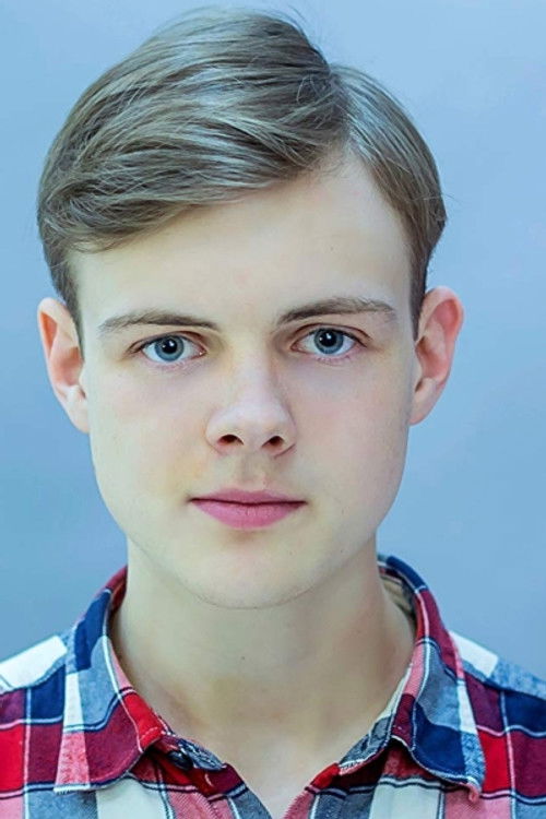 Vladislav Novitsky as Kai