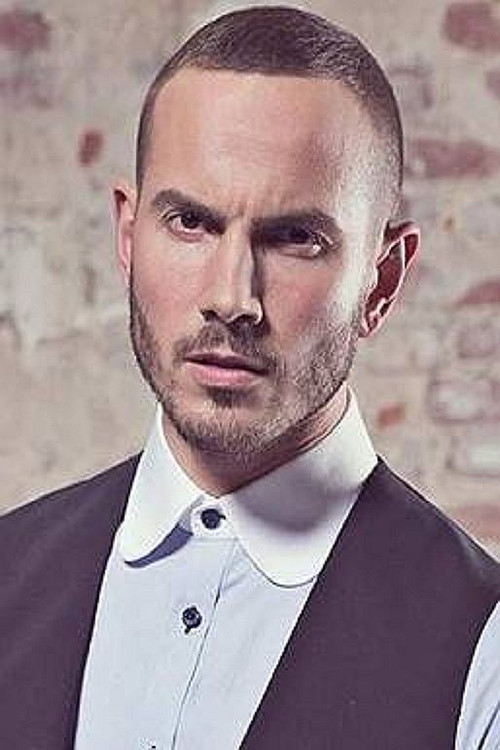 Boris Schreurs as Jason