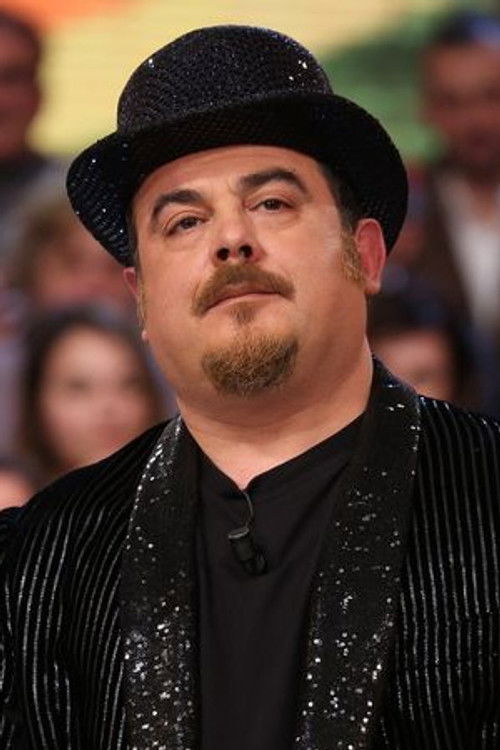 Domenico Raffaele as Conduttore