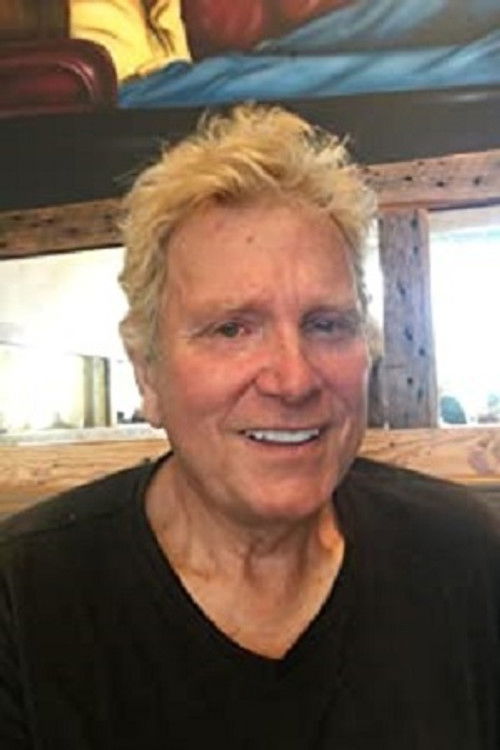 Kent Perkins as Bill Hill