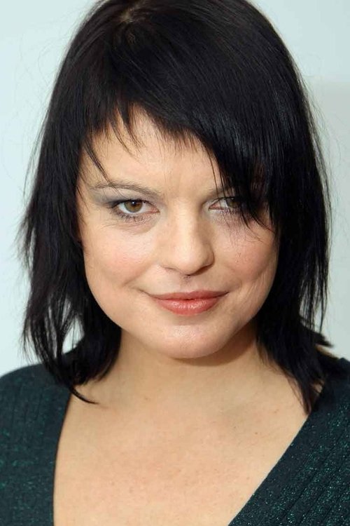 Deborah Ostrega as Anja