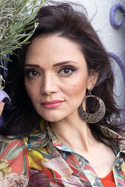 Ellada Həsənova as Leyla