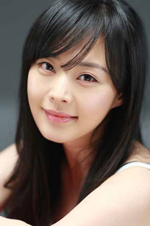 Kim Young-Ae as Hae Yeong [Min Seok's woman]