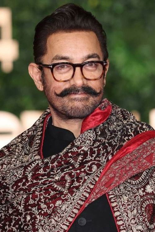 Aamir Khan as Kishen Pyare