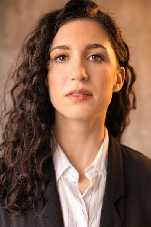 Elizabeth Valenti as Elizabeth