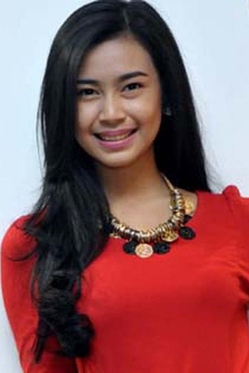 Silva Salsabila as Cindy Pacar Wira