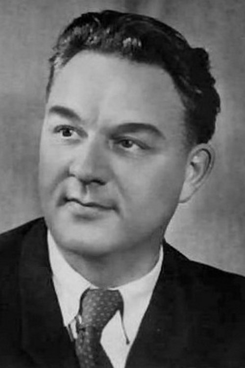 Viktor Dobrovolsky as Малинин