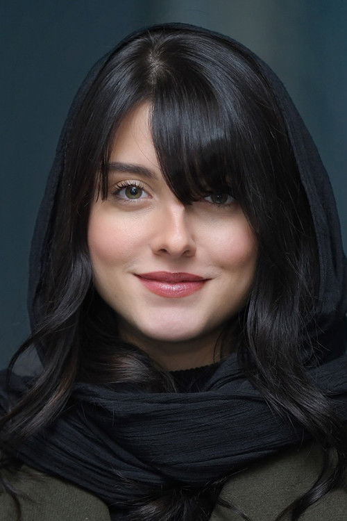Fatemeh Masoudifar as Maral