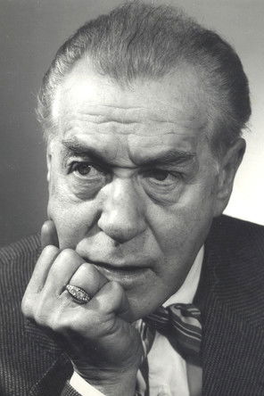 Eduard Kohout as generál, velitel pevnosti